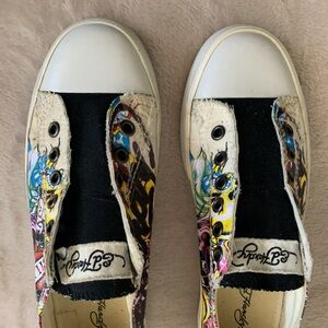 NEW ED HARDY VINTAGE WOMEN’S "LOVE KILLS” LOW RISE SNEAKER